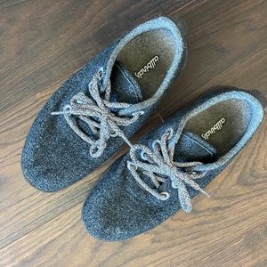 Charcoal Allbirds Sneakers 🐑
